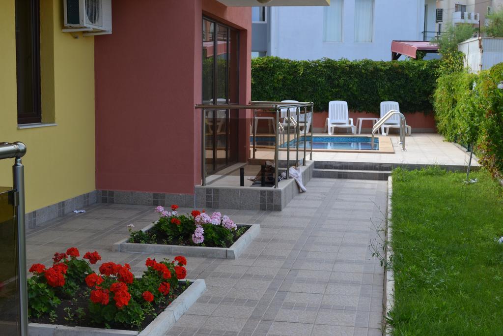 Apart Lev Ravda Exterior photo
