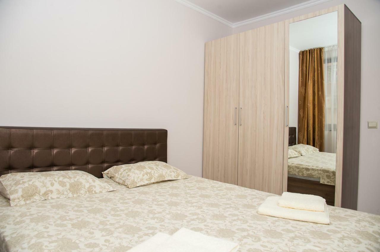 Apart Lev Ravda Exterior photo