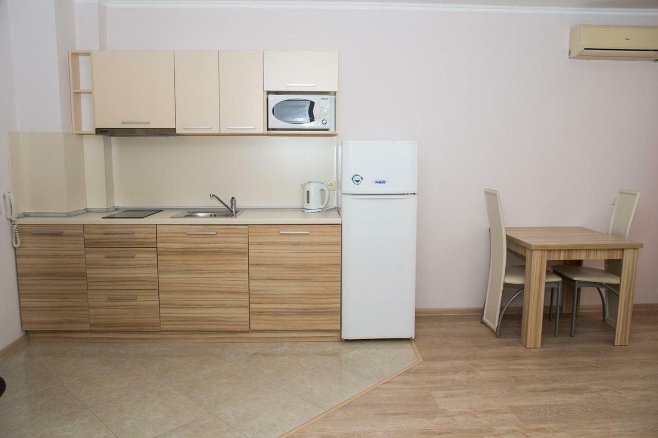Apart Lev Ravda Exterior photo
