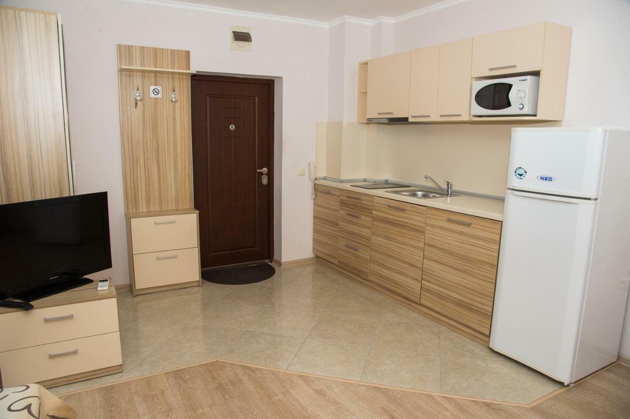 Apart Lev Ravda Exterior photo